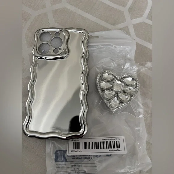 Apple iPhone 13 Pro case Silvery Mirror heart Rhinestone