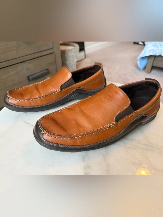 Cole Haan Tucker Venetian Leather Loafers Style C03559
