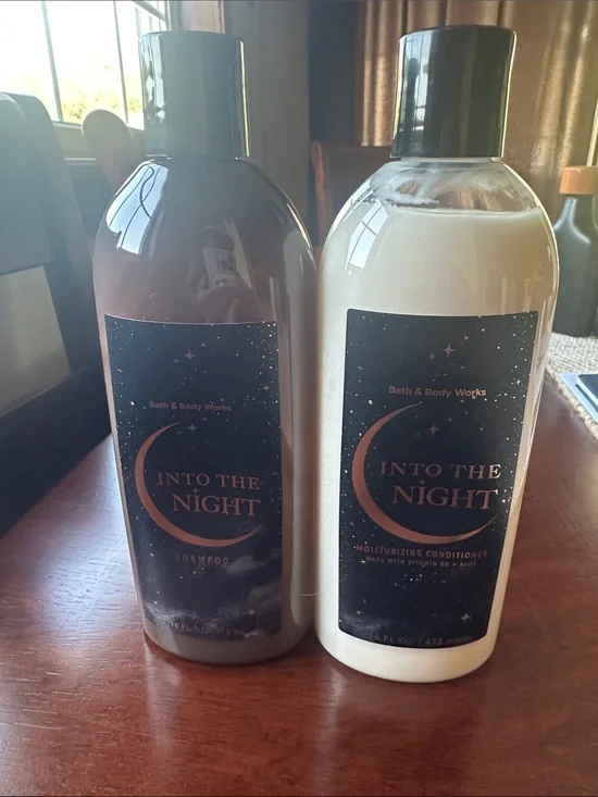Bath & Body Works Into The Night Shampoo & Conditioner Set - Black & Cream