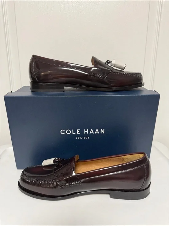 New Cole Haan Men’s Burgundy Pinch Tassel Loafers