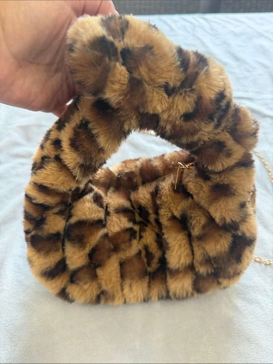 Faux Fur Leopard Print Handbag with Chain Strap