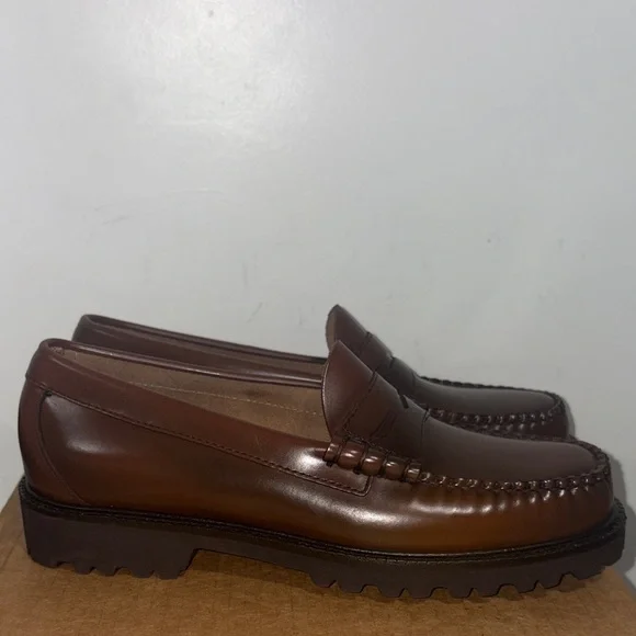 GH Bass Weejun Classic Brown Loafers size 7D