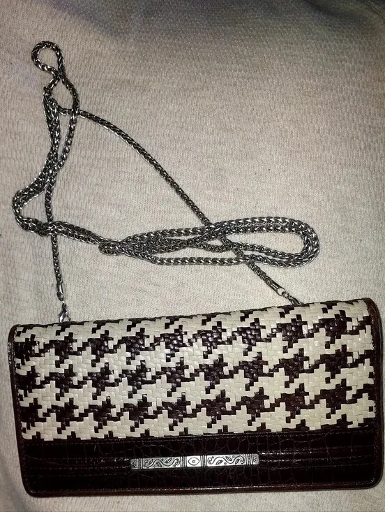 Vintagr Brighton Woven Houndstooth Crossbody Clutch - Brown & Cream