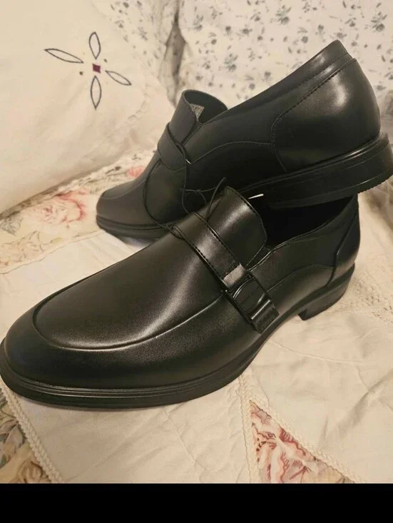 New mens size 11 Perry Ellis portfolio (ultrafoam)