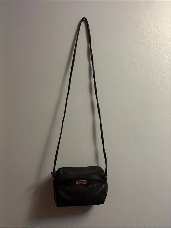 Liz Claiborne Black Crossbody Bag
