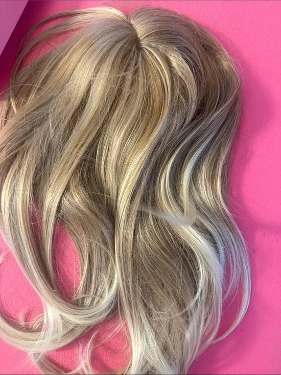 Blonde Layered Women's Hairpiece - Natural Blonde Blend
