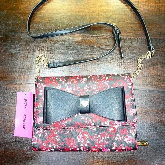 NWT Betsey Johnson XODANI Black Bow Pink‎ Roses Floral Crossbody Wallet Bag
