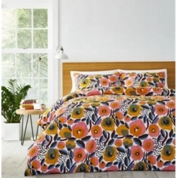NWT Marimekko Rosarium Duvet Cover Set  KING orig:180 NO OFFERS RARE!! …