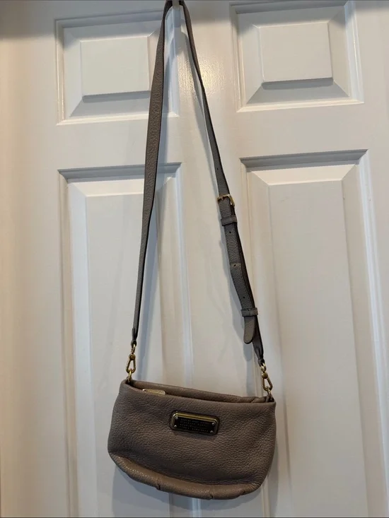 Marc by Marc Jacobs Pebbled Leather Crossbody Bag Gray Taupe Gold