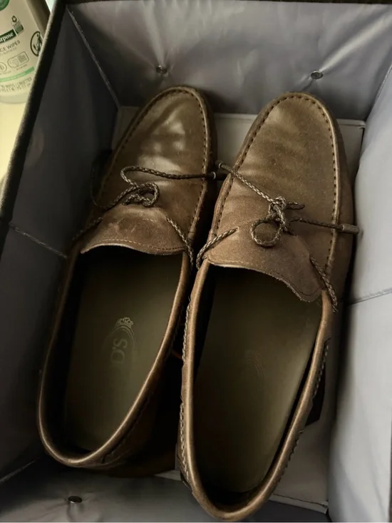 Tod's Men's Brown Suede Driving Moccasins
