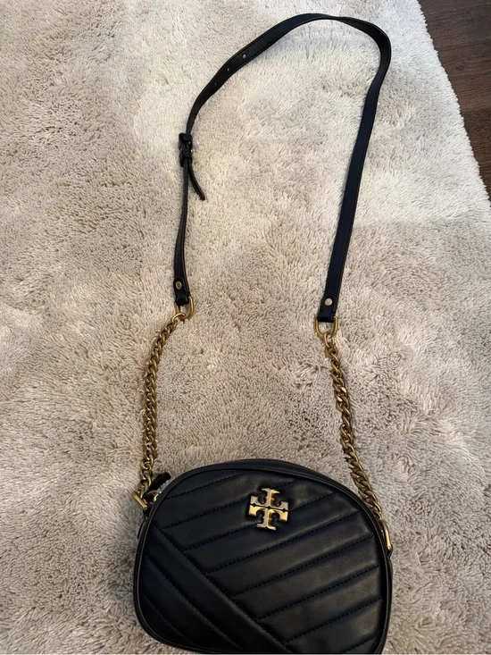 Tory Burch Kira Chevron camera bag