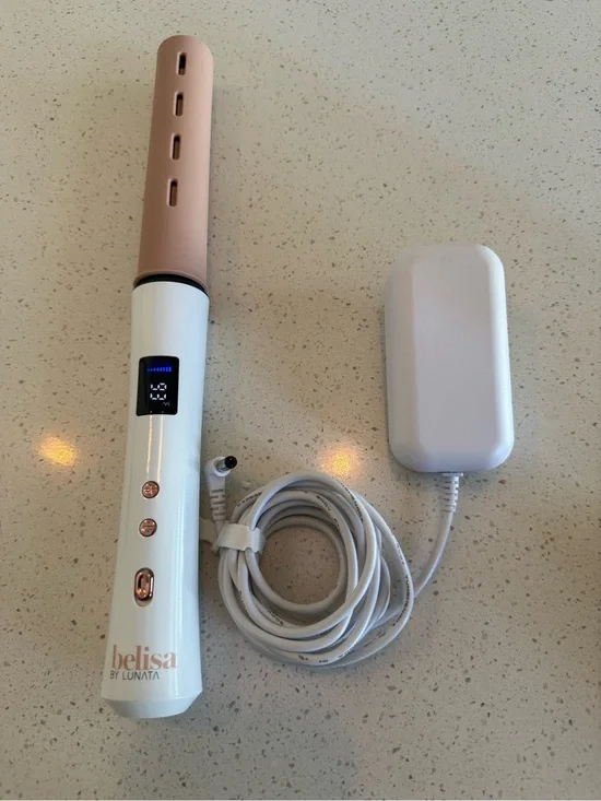 White and Rose Gold Curling Wand