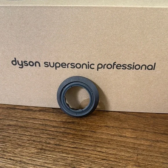 Dyson Supersonic Professional Gentle Air attachment