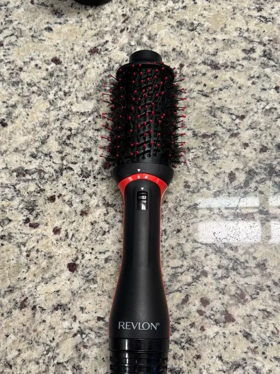 Revlon Hot Air Roundt Brush - Black with Red Accents