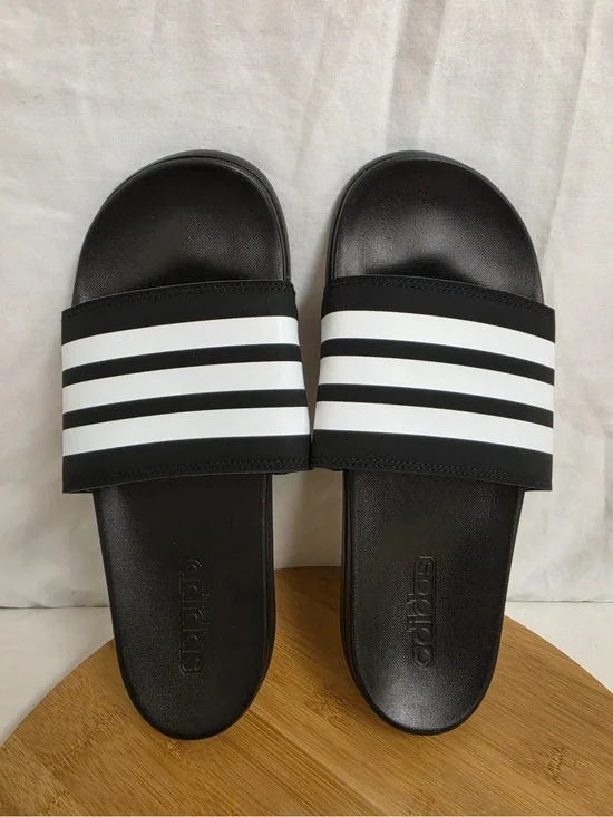 Adidas Adilette Comfort Slides Black White Men’s 10 Women’s 11 New No Box