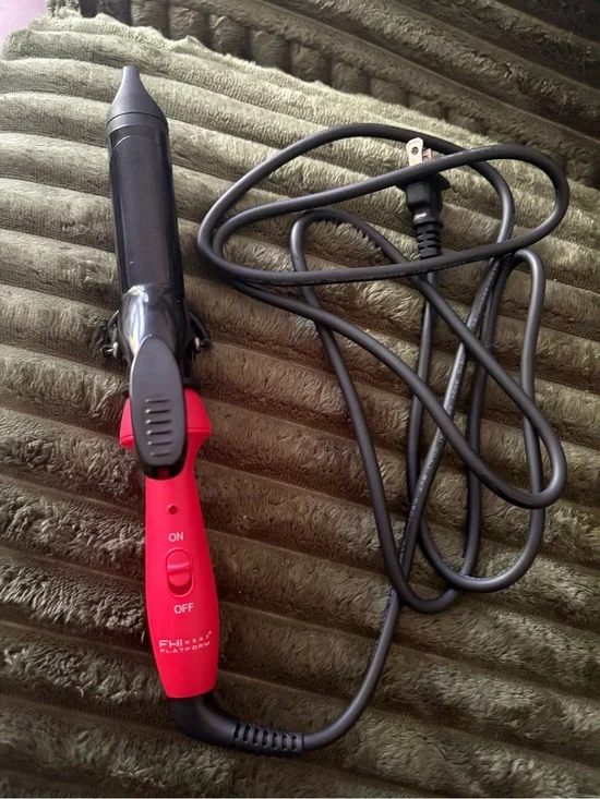 FHI Heat Platform Mini Travel 1.5” Curling Iron Red
