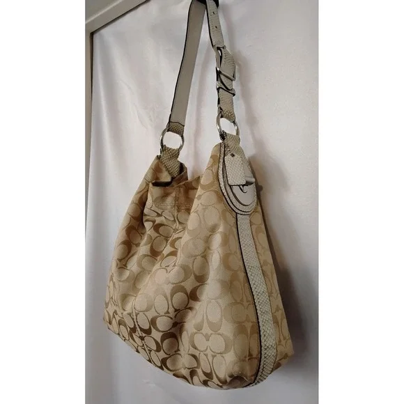 Coach F16538 Signature Jacquard Hobo Shoulder Bag White Leather Trim