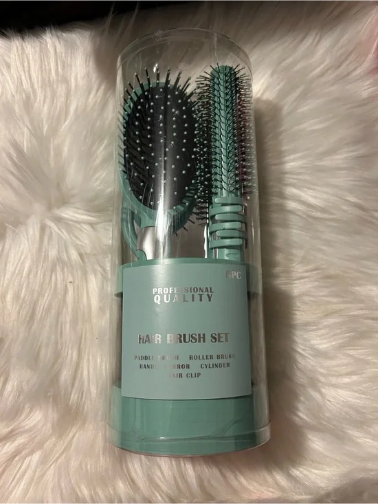 6-Piece Mint Green Hair Brush Set
