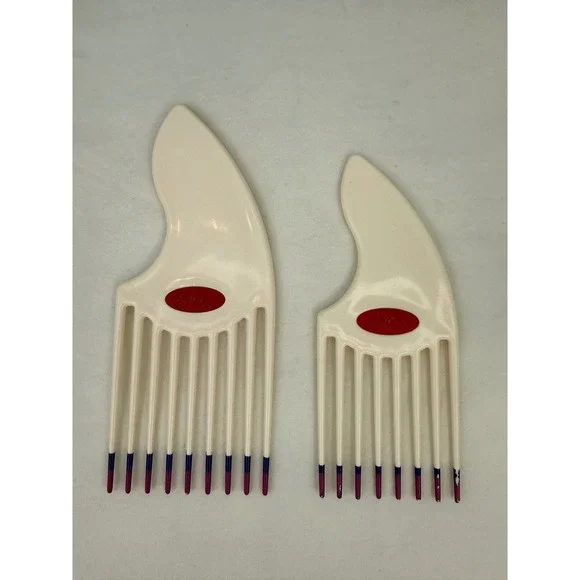 Vintage Goody Hair Pick Set 2‎ Piece Cream Plastic Blue Purple Tipped Tines Logo