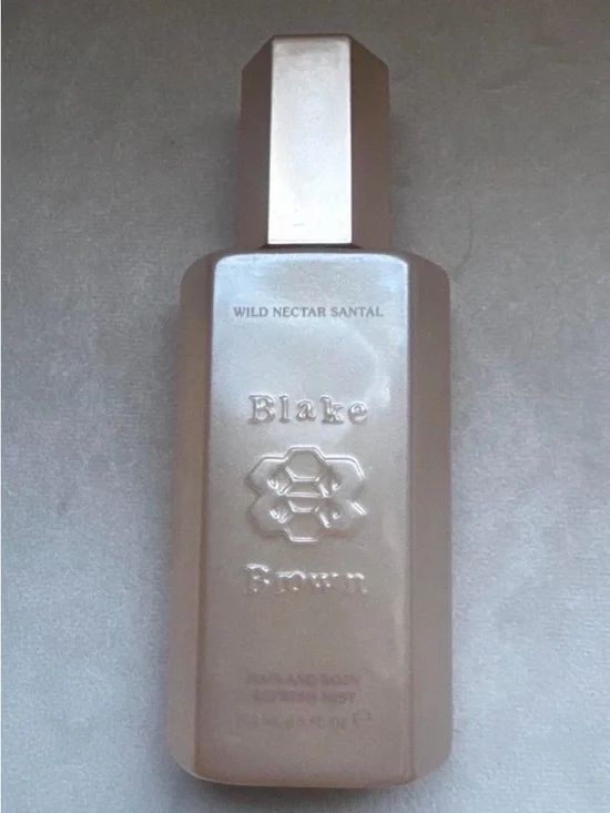 New & Sealed Wild Nectar Santal Hair Fragrance Mist in Pearl Beige