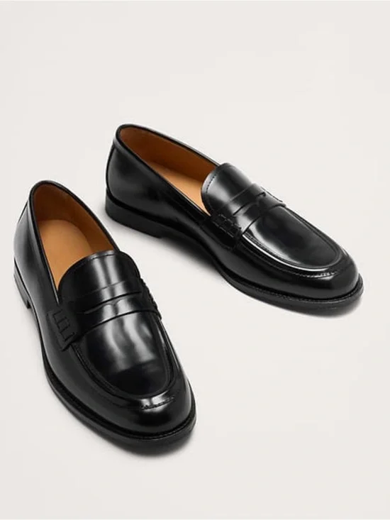 NWOB Banana Republic Men’s Black Leather Penny Loafer shoe Sz 10.5