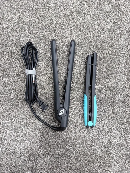 Straight Ahead Straightener