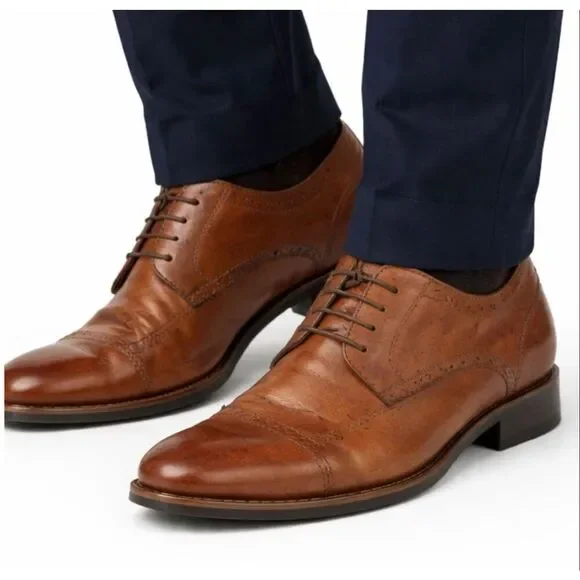 Vince Camuto brown leather wingtip dress shoes size 12