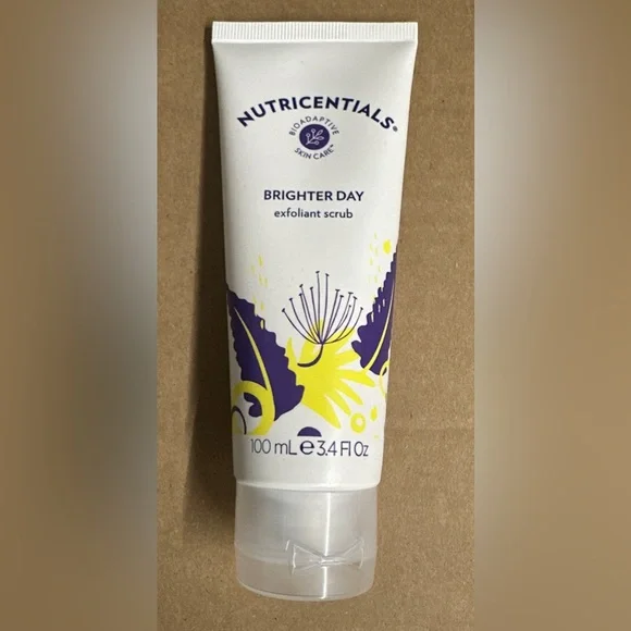Nu Skin Nuskin Nutricentials‎ Brighter Day Exfoliant Scrub 3.4oz 100ml