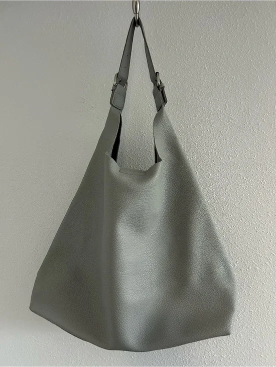 Minimalist Gray Leather Tote Bag - Sleek Everyday Shoulder Bag