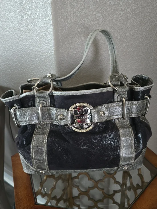 Kathy Van Zeeland vintage hobo Bag Y2K-era collection