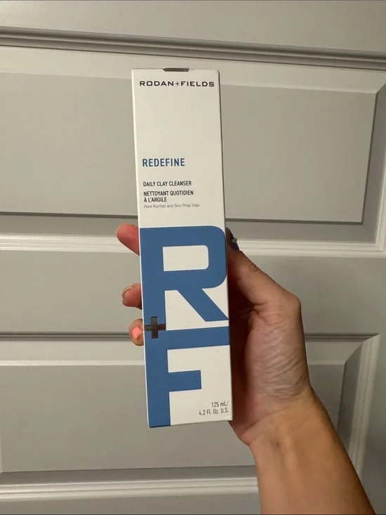 Rodan + Fields REDEFINE Clean White Box with Blue Branding (NWT)