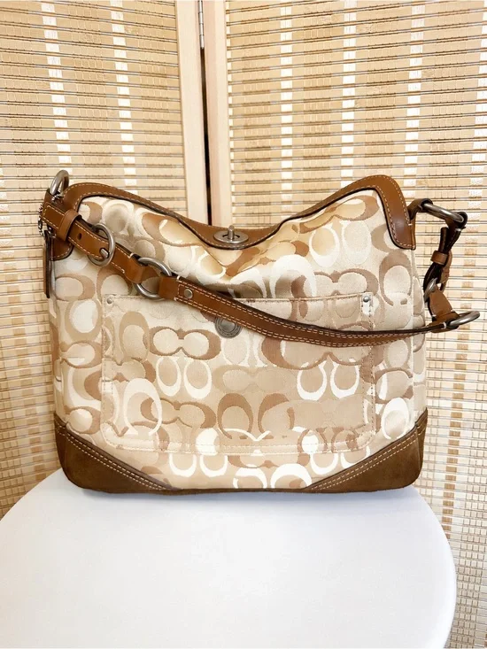 Coach Chelsea Signature  Hobo Shoulder Bag Brown Tan Leather Suede 10143