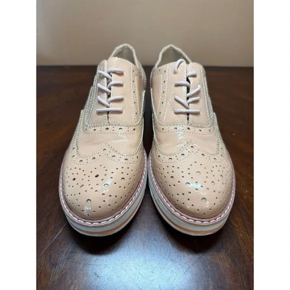 shoes‎