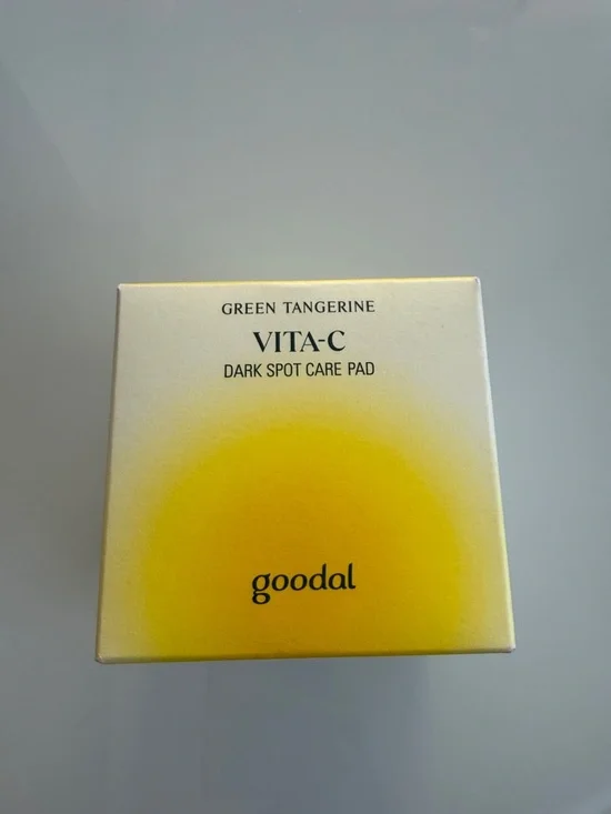 VITA-C Dark Spot Care Pad - Green Tangerine (Yellow)