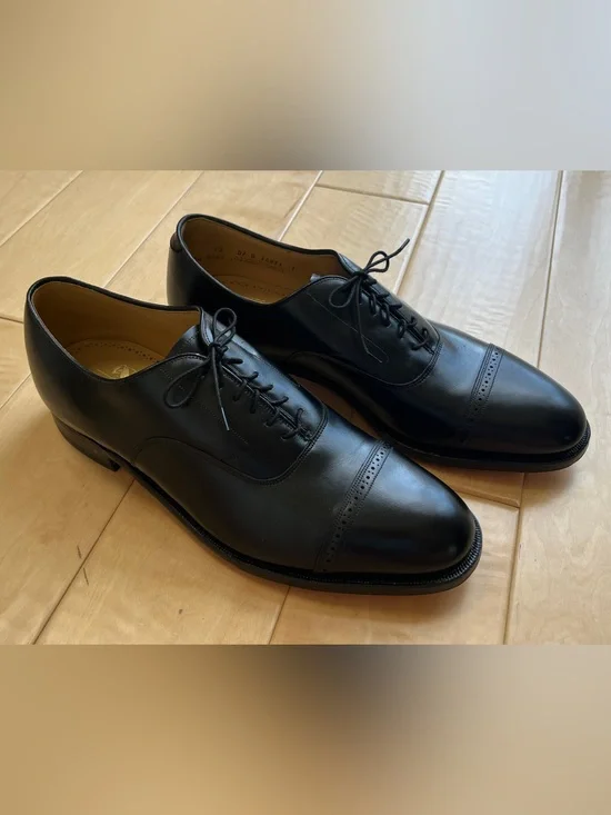 Johnston & Murphy Black Cap-Toe Oxford Dress Shoes