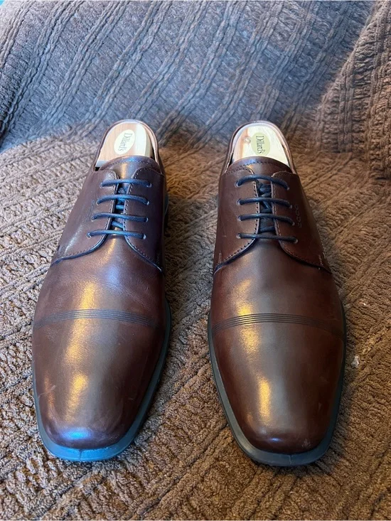 ECCO Men Cairo cap-toe dress shoes