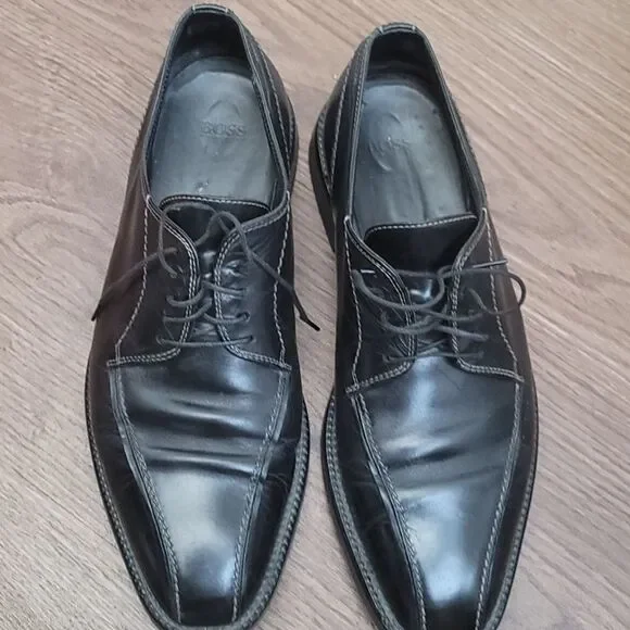 Boss by hugo boss dress shoes size 10