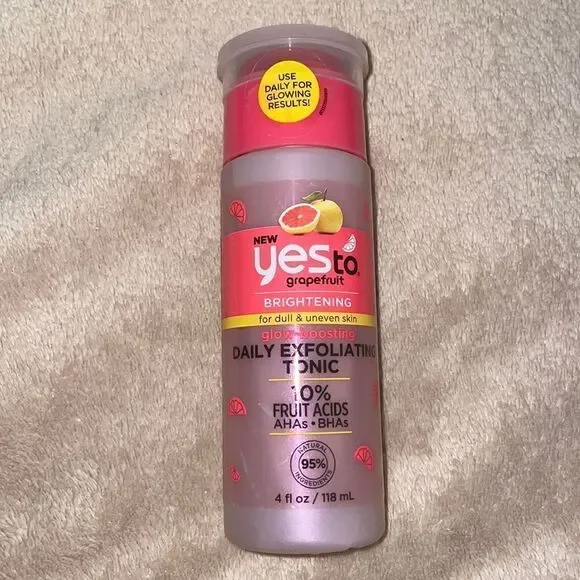 ✨Yes to Grapefruit Brightening Daily Exfoliating Tonic, NIP