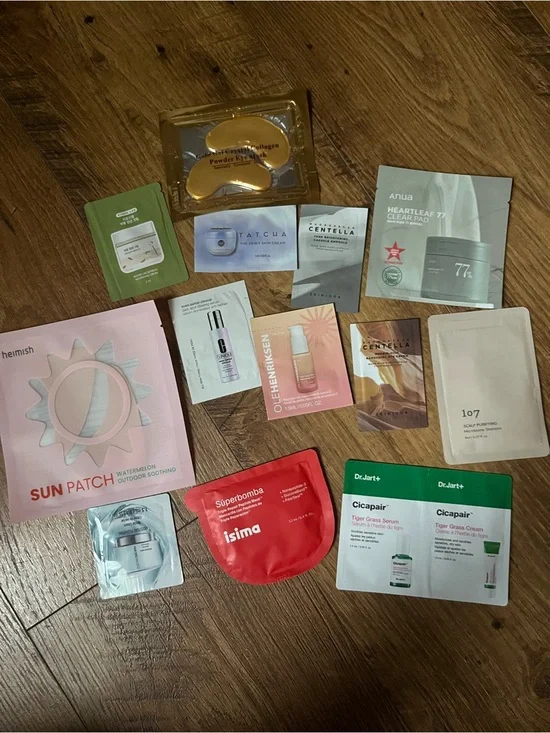Skincare Sample Set – Mixed Brands