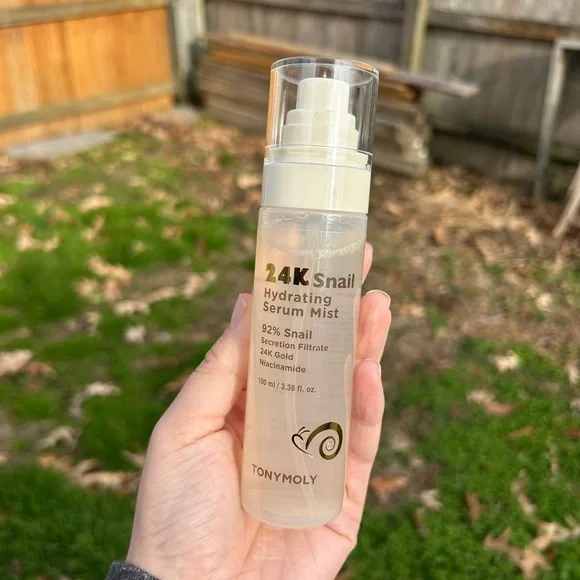 24K Snail Hydrating Serum Mist by Tony‎ moly