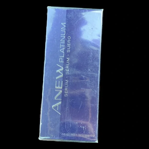 ANEW Platinum Serum -‎ Anti-aging Solution
