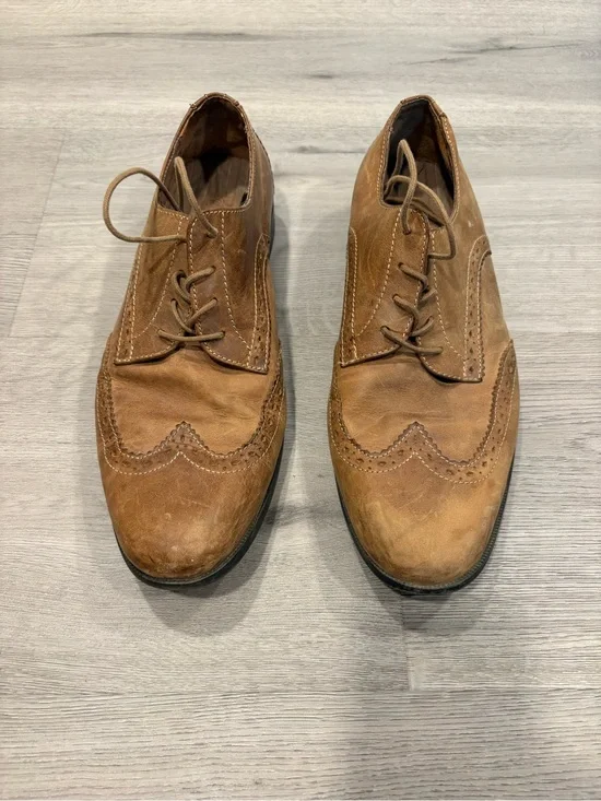 Men's Brown Leather Wingtip Dress Shoes