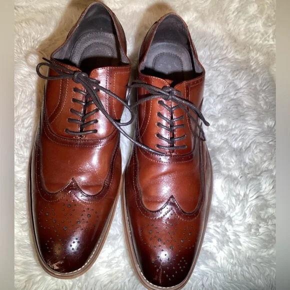 Stacy Adams Mens Brown Dunbar Wingtip Oxfords  - Size: 10.5
