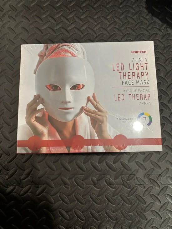 113. 7 Color Modes LED Face Mask - Multicolor