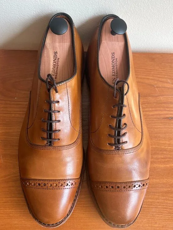 Allen Edmonds Fifth Avenue Walnut Cap Toe Oxford Men's 9 E Wide Box & Shoe Trees