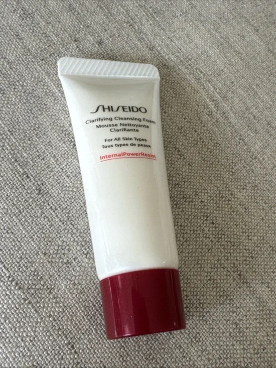 🎆 NEW Shiseido Clarifying Cleansing Foam (0.55 oz) travel size