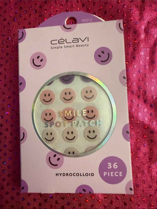 Célavi Smile Spot Patch Hydrocolloid Acne Patches - Purple