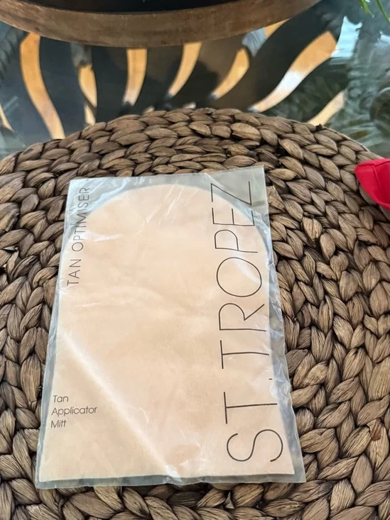 NEW St. Tropez Tan Optimiser Self-Tan Applicator Mitt Sealed