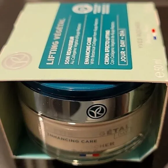 𝅺YVES Rocher, Lefting Vegetal,day cream