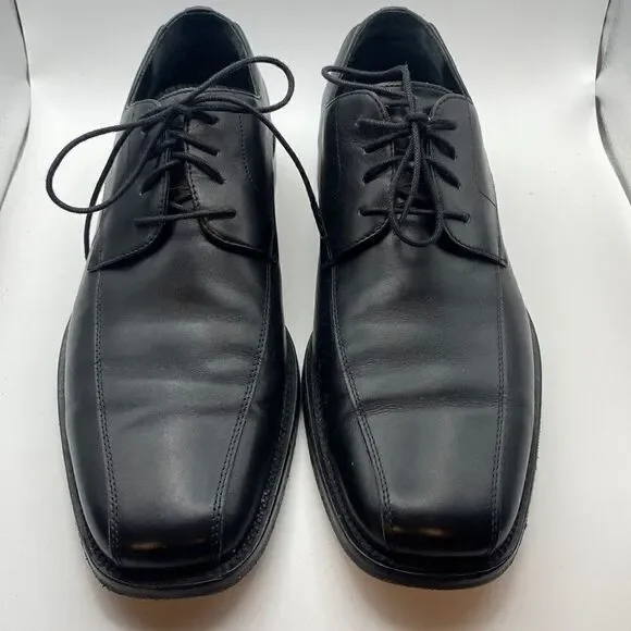 Johnston and Murphy 8M Black Oxford